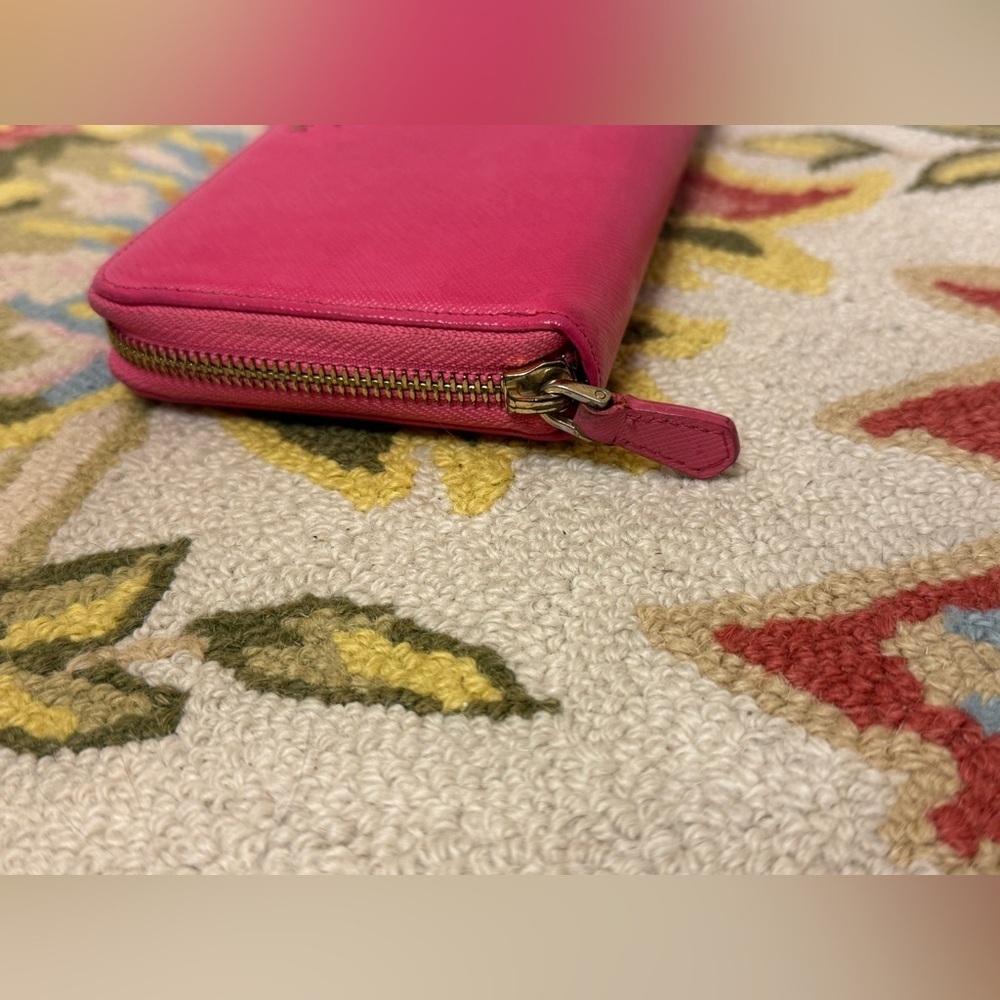 PRADA Saffiano Lux Leather Barbie Peonia Pink Continental Zip-Around Wallet - Picture 5 of 16